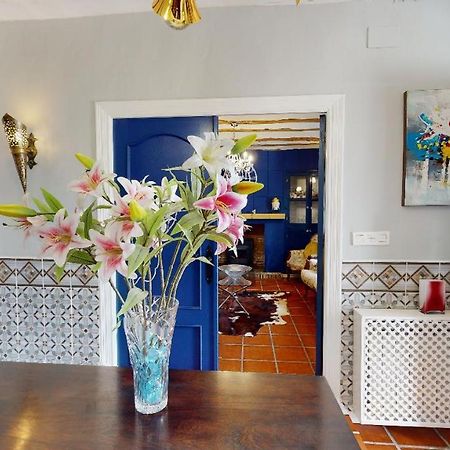 Caniles Casa Lucia Bed & Breakfast エクステリア 写真