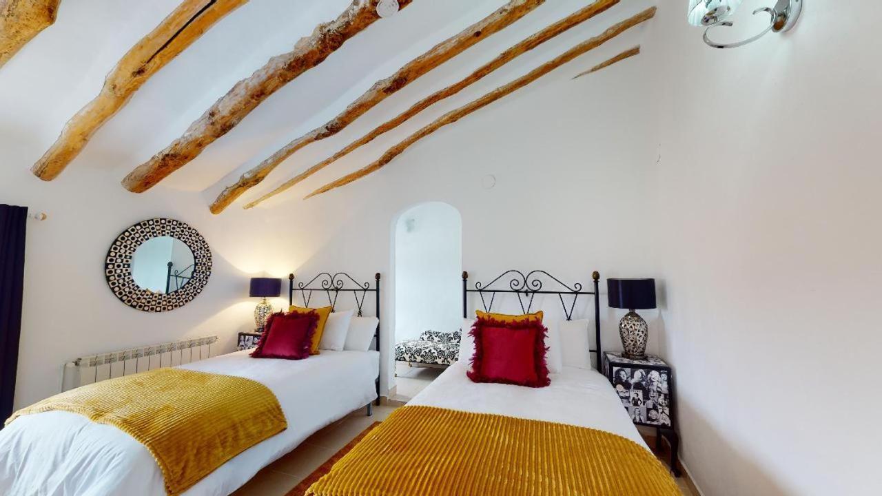 Caniles Casa Lucia Bed & Breakfast エクステリア 写真
